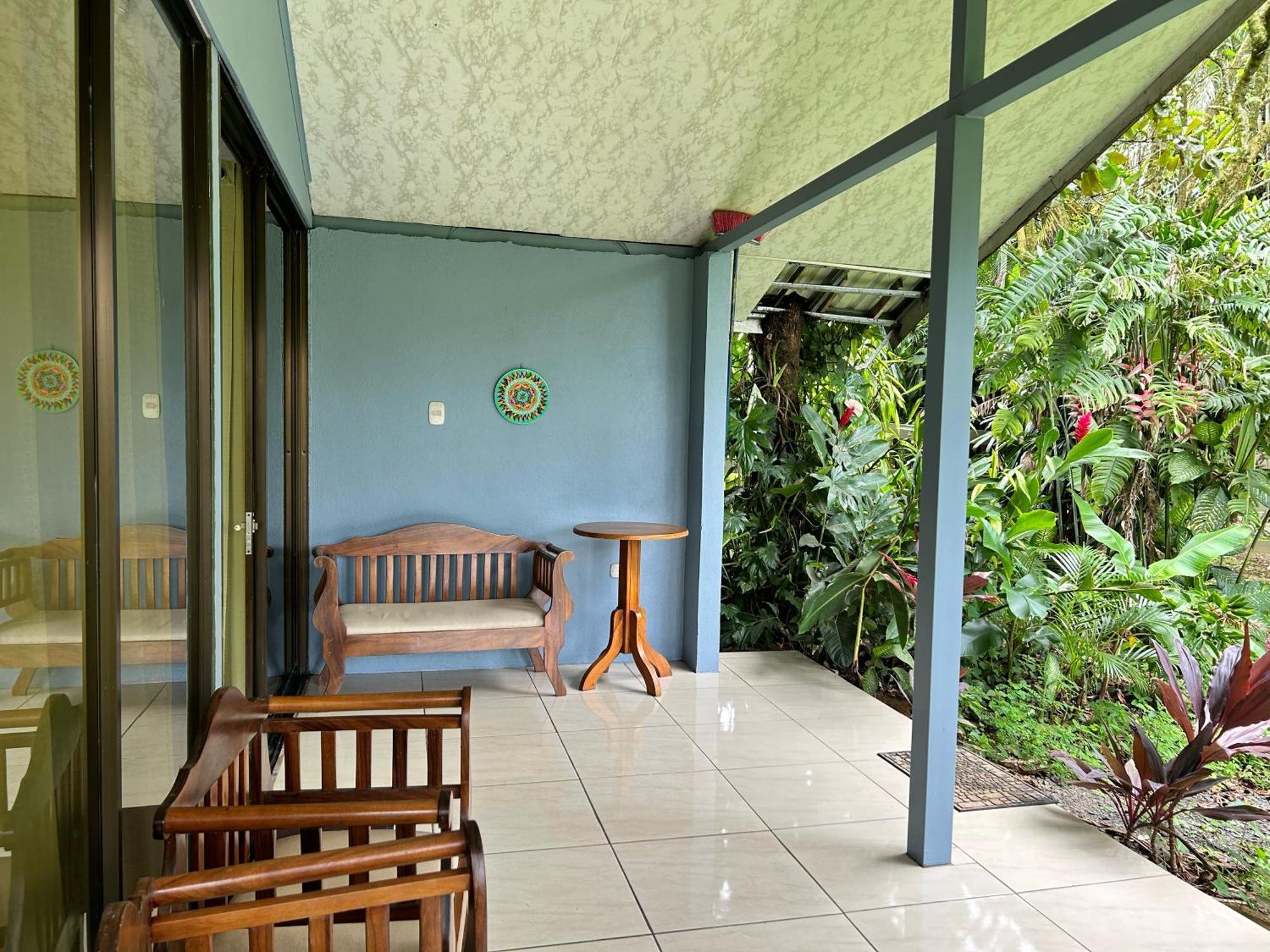 B&B Garden Grecia Bagian luar foto